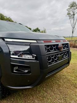 2025 NISSAN NAVARA PRO-4X