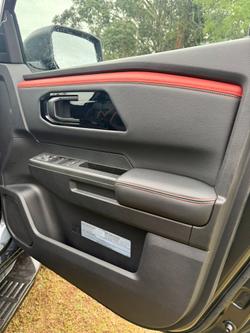 2025 NISSAN NAVARA PRO-4X