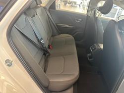 2025 Kia K4 MY26 Kia CL4M K4 S A/T HATCH (8GS62J61VCC031)