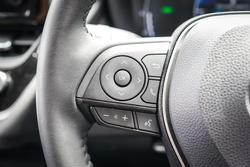 2025 Toyota COROLLA SX