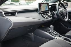 2025 Toyota COROLLA SX