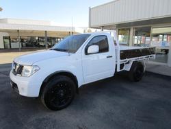 2013 Nissan Navara RX
