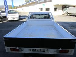 2013 Nissan Navara RX