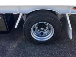 2019 TAG A LONG 7,5 Metre 25Ft Allextras Tool Box Water Bottle Spare Bhp Steel WHITE