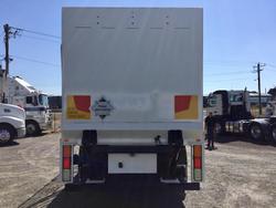 Volvo 3 Tonne Palfinger Tailoader Only EX FE 300 Lightuse 3TONNE Lift