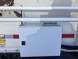 2013 Hino 2844 6X4 Trout River Live Bottom Body Ex Govt Low Klm Chip Spreader All Extras Fract New 2844 6X4 RIGIDS WHITE