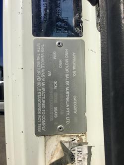 2013 Hino 2844 6X4 Trout River Live Bottom Body Ex Govt Low Klm Chip Spreader All Extras Fract New 2844 6X4 RIGIDS WHITE