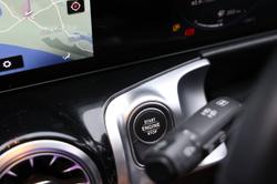 2022 Mercedes-Benz GLB-Class GLB200