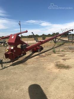 2023 Meridian SLMD 12 72 Swing Away Auger