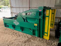 2021 Spread-A-Bale Maxi Green