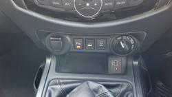 2023 Nissan
Navara PRO-4X
