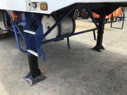 1993 FTE Fte2a Tandem 5 Door Refrigerated Pantec