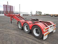 1996 Plunkett Triaxle Logging Skel B Double