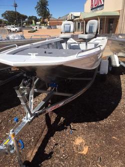 2025 Stacer 429S Proline Angler