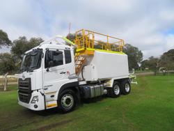 2024 UD Cw Series White