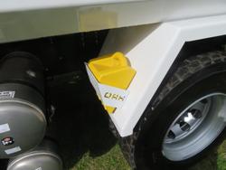 2024 UD Cw Series White