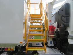 2024 UD Cw Series White