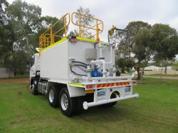 2024 UD Cw Series White