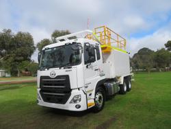 2024 UD Cw Series White