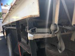 2007 Mitsubishi Fighter FM67FP WHITE