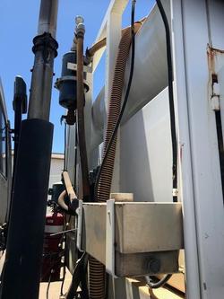 2007 Mitsubishi Fighter FM67FP WHITE