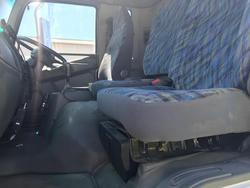 2007 Mitsubishi Fighter FM67FP WHITE