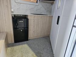2024 McNeill 3 Horse Enclosed Gooseneck White