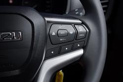 2025 Isuzu D-MAX SX