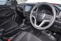 2025 Isuzu D-MAX SX