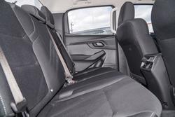 2025 Isuzu D-MAX SX