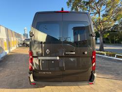 2026 RENAULT MASTER