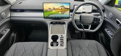 2025 CHERY
Tiggo 8