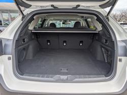 2024 Subaru
Outback AWD Touring
