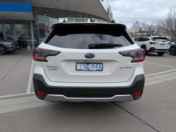 2024 Subaru
Outback AWD Touring