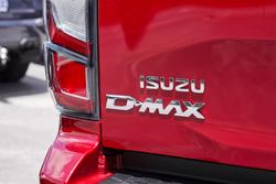 2025 Isuzu D-MAX X-TERRAIN