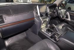 2018 Toyota
Landcruiser Sahara