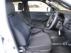 2025 Isuzu D-MAX X-RIDER MY25.5 White