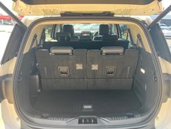 2025 FORD EVEREST TREND