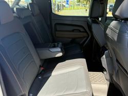 2025 VOLKSWAGEN AMAROK