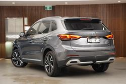 2024 MG ZS Essence Hybrid+
