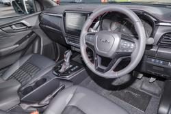 2026 Isuzu D-MAX X-TERRAIN