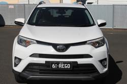2017 Toyota
RAV4 GXL