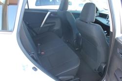 2017 Toyota
RAV4 GXL