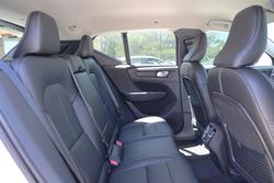 2025 Volvo XC40 Plus B4