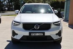 2025 Volvo XC40 Plus B4