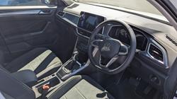 2025 VOLKSWAGEN T-ROC STYLE