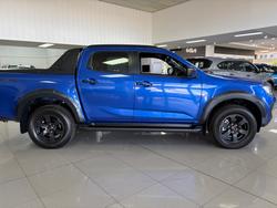 2025 ISUZU D-MAX XT