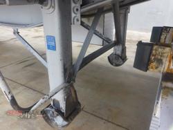 2002 Maxitrans 34 Pallet Pantech B Double Set