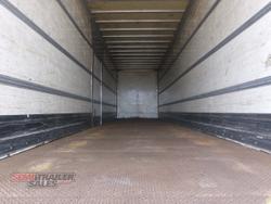 2002 Maxitrans 34 Pallet Pantech B Double Set