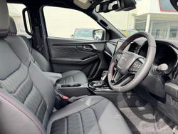 2025 ISUZU D-MAX XT